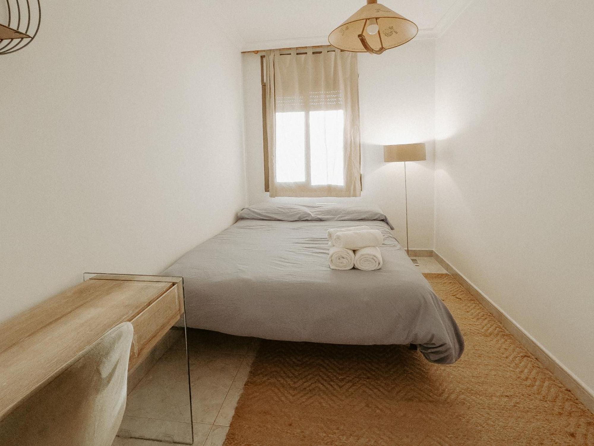 Charming Rooms In Shared Apartment Near Camp Nou برشلونة الغرفة الصورة